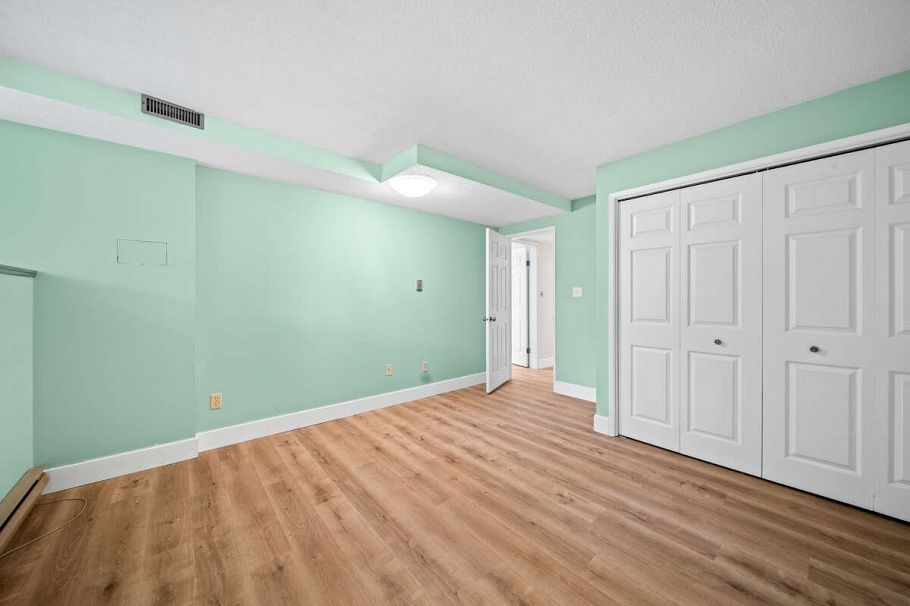 5600 Grousewoods Place North Vancouver, BC - 32