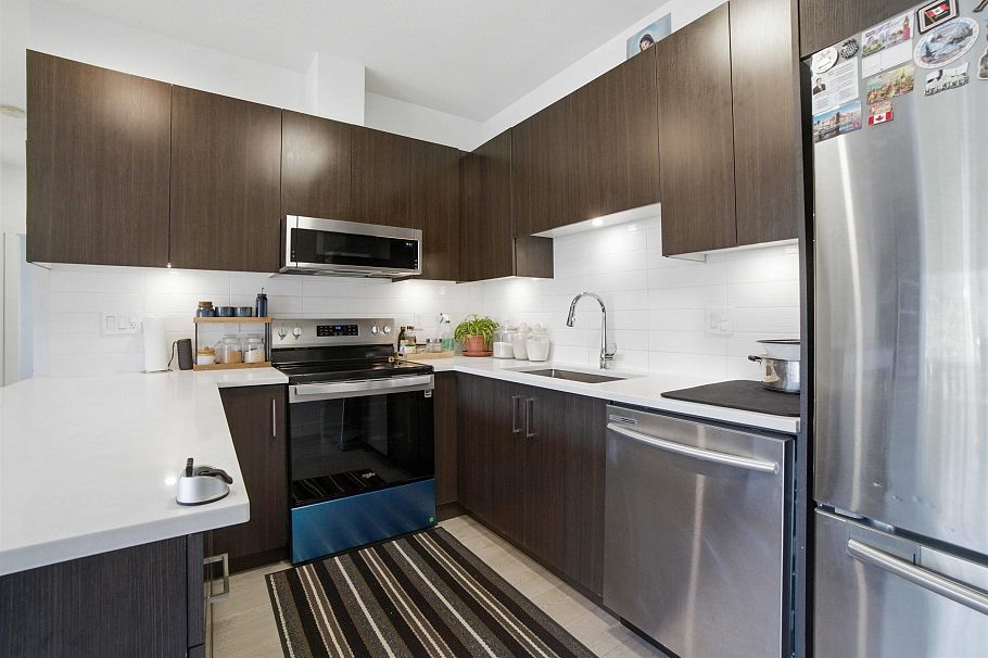 204 1633 Tatlow Avenue North Vancouver, BC - 13