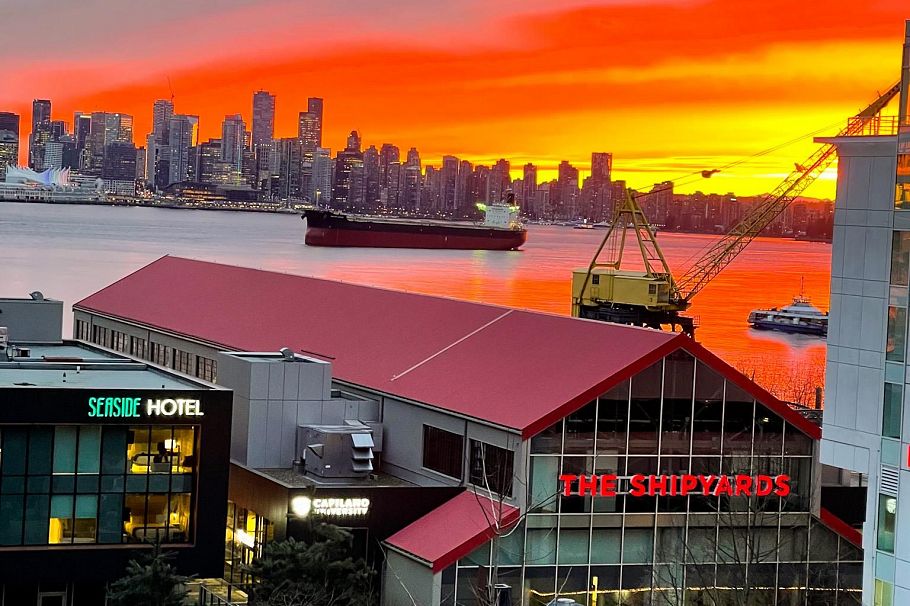 702 168 E Esplanade North Vancouver, BC - 23