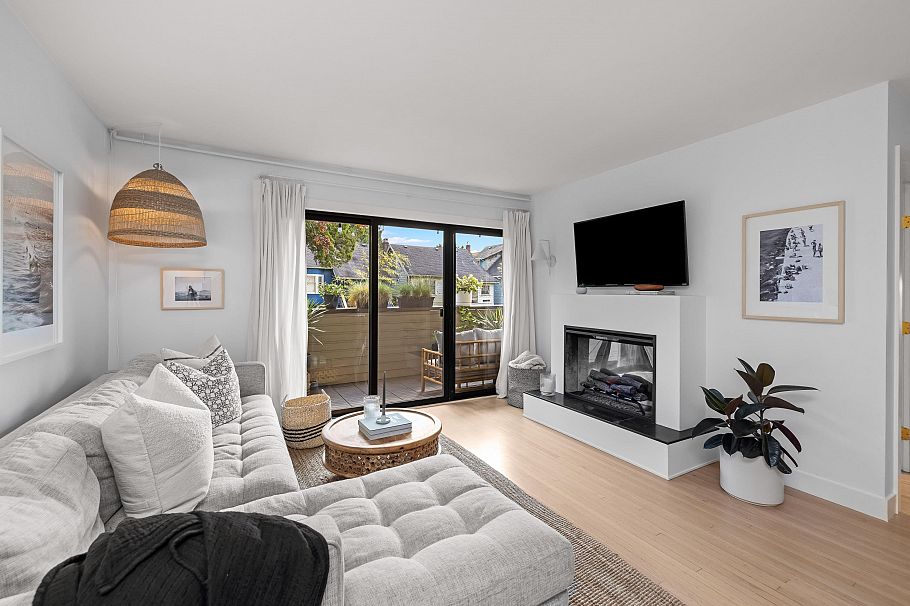 207 1424 Walnut Street Vancouver, BC - 10