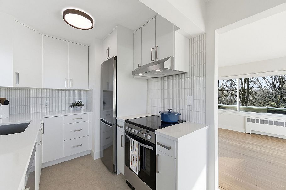 PH 1480 Arbutus Street Vancouver, BC - 10