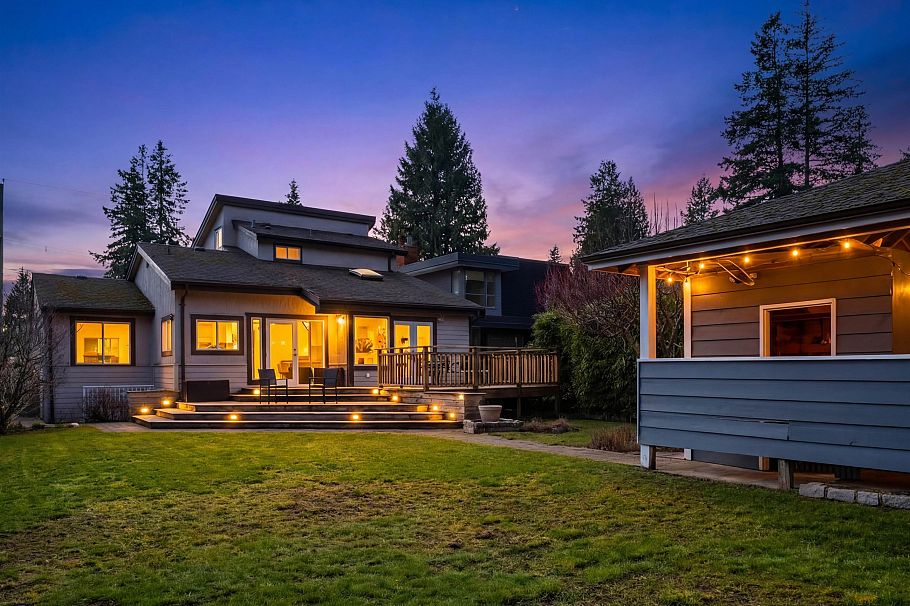 1140 W 20th Street North Vancouver, BC - 22