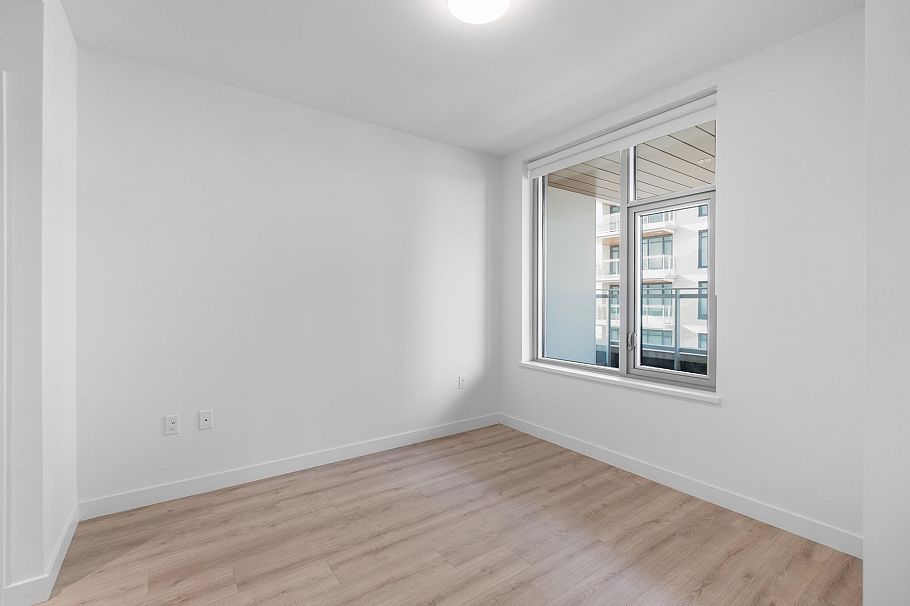 325 755 HARBOURSIDE DRIVE, North Vancouver BC V7P 0G1 North Vancouver, BC - 32