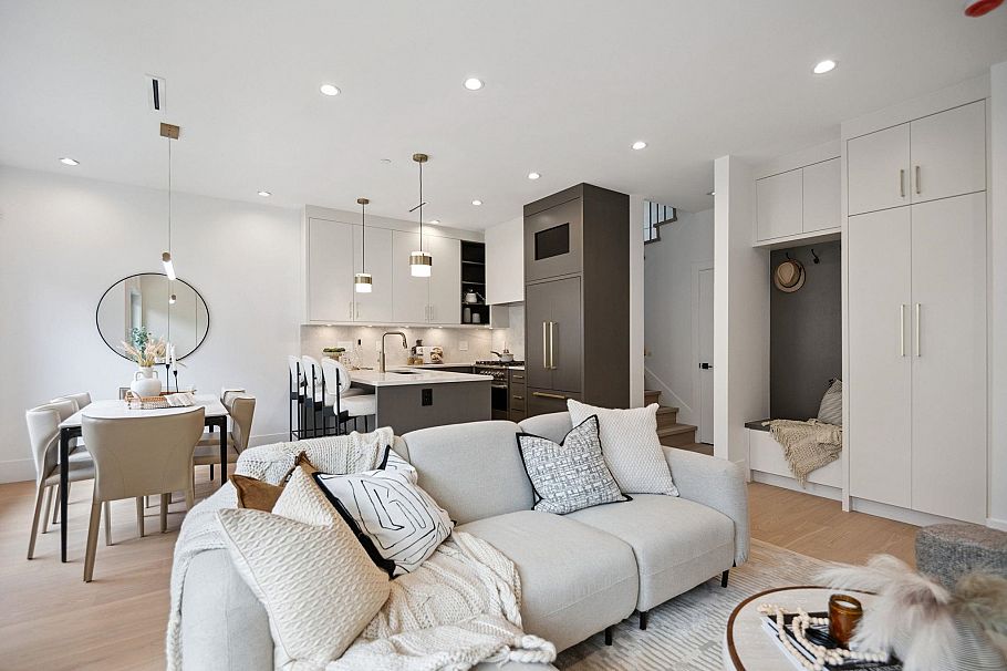 #2 1079 E 14th Avenue Vancouver, BC - 8