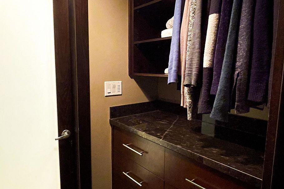 702 168 E Esplanade North Vancouver, BC - 20