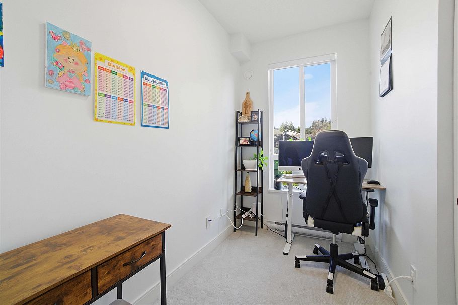 204 1633 Tatlow Avenue North Vancouver, BC - 15