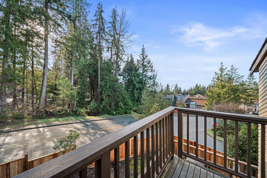 5600 Grousewoods Place North Vancouver, BC - 33