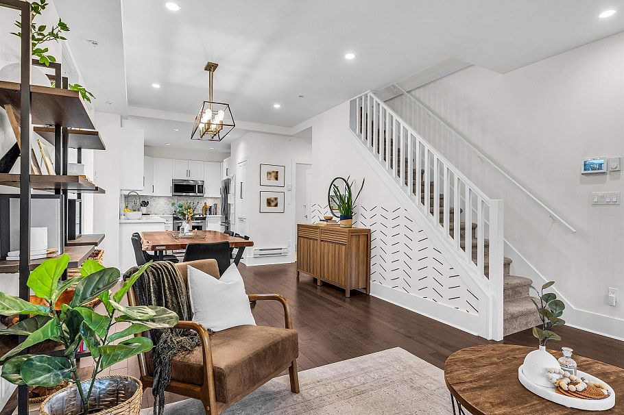 329 E 7th Avenue Vancouver, BC - 5