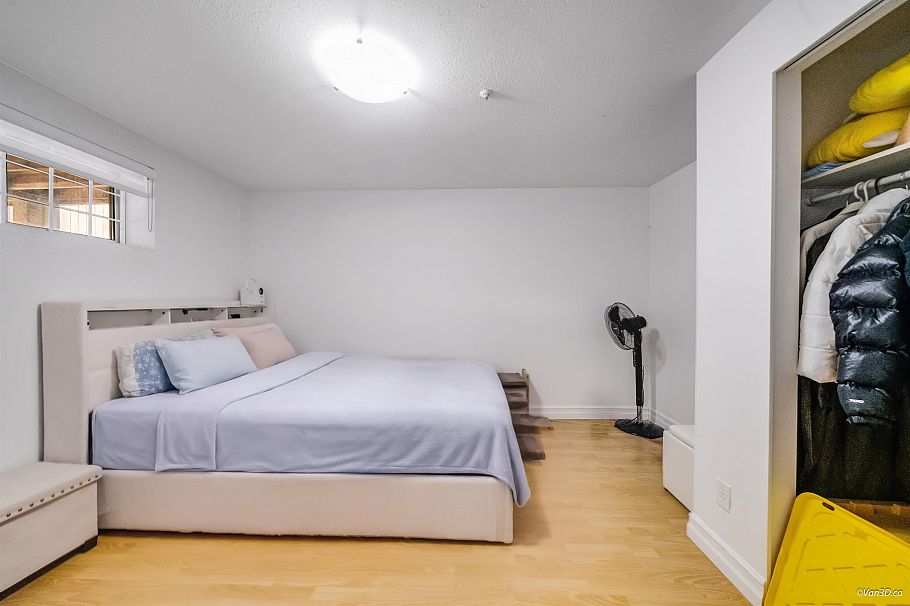 6575 Raleigh Street Vancouver, BC - 7