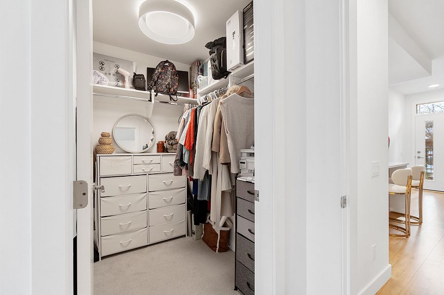 176 2035 Glenaire Drive North Vancouver, BC - 26