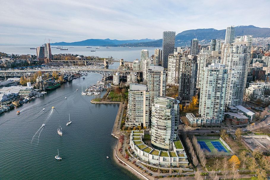 1903 1515 Homer Mews Vancouver, BC - 1