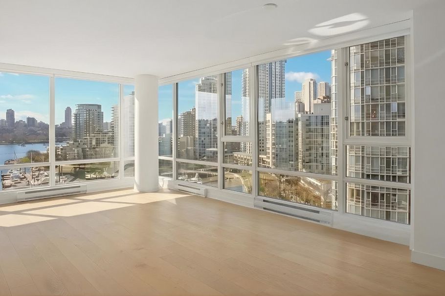 1507 1033 Marinaside Crescent Vancouver, BC - 5