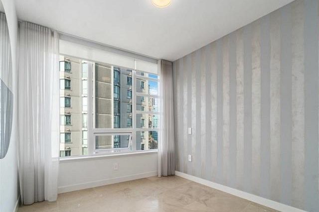 2005 885 Cambie Street Vancouver, BC - 7