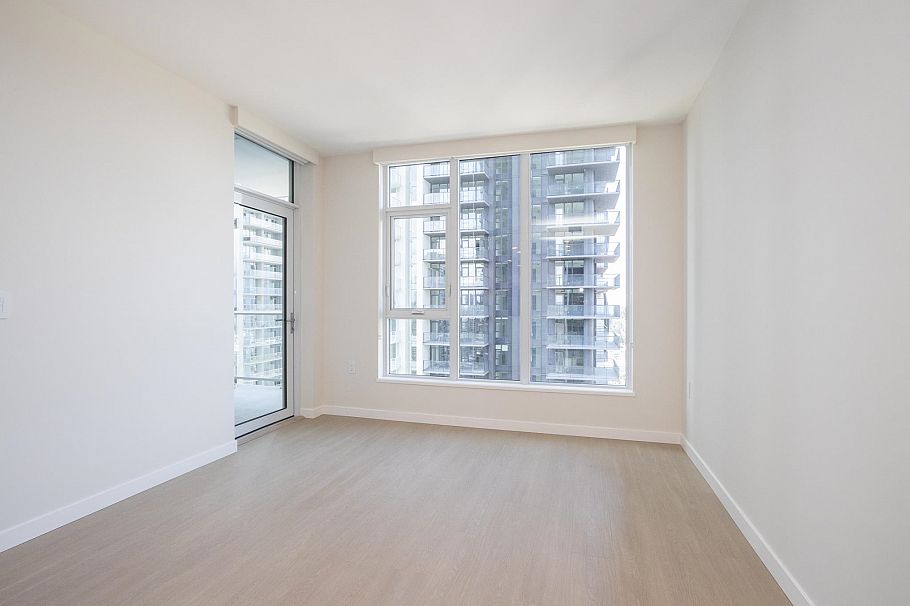 2704 4168 LOUGHEED HIGHWAY, Burnaby BC V5C 6A7 Burnaby, BC - 14