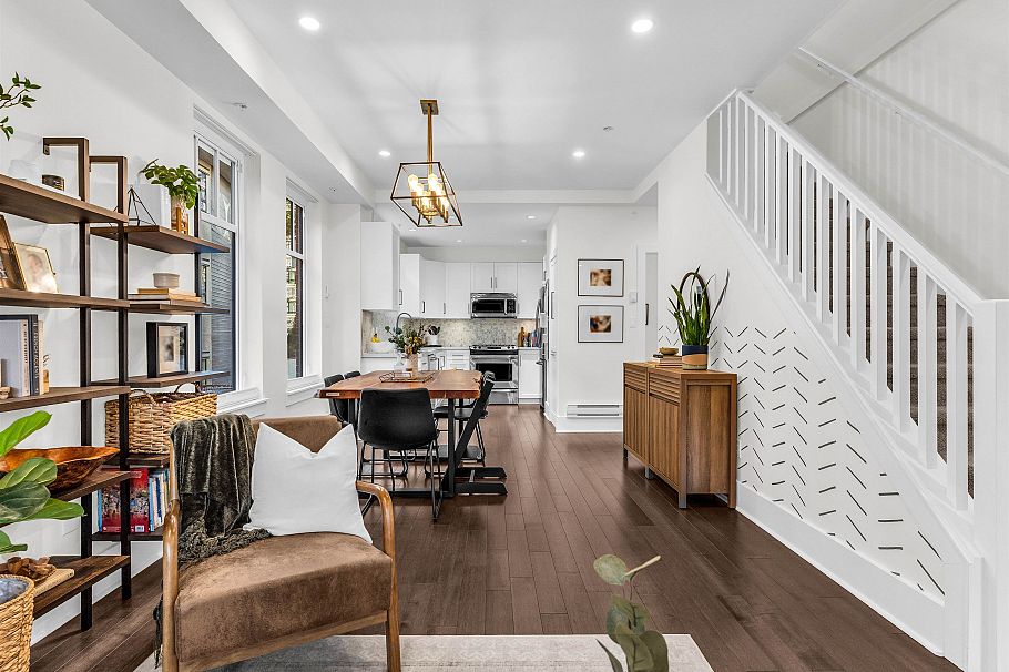 329 E 7th Avenue Vancouver, BC - 6