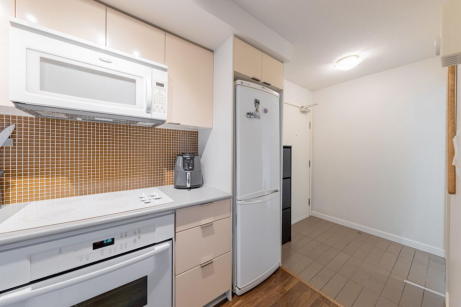 1606 233 Robson Street Vancouver, BC - 17