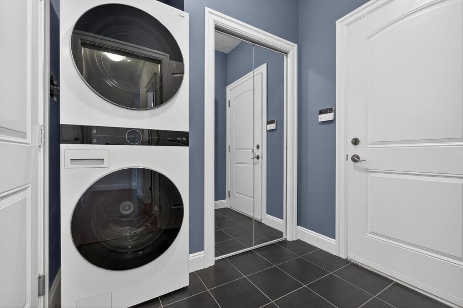 5251 Chesham Avenue Burnaby, BC - 24