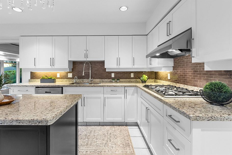 2318 Oliver Crescent Vancouver, BC - 16