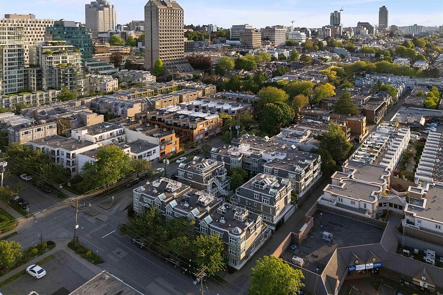 102 725 W 7th Avenue Vancouver, BC - 32