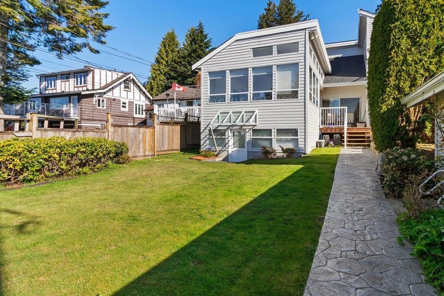 513 E 6th Street North Vancouver, BC - 36