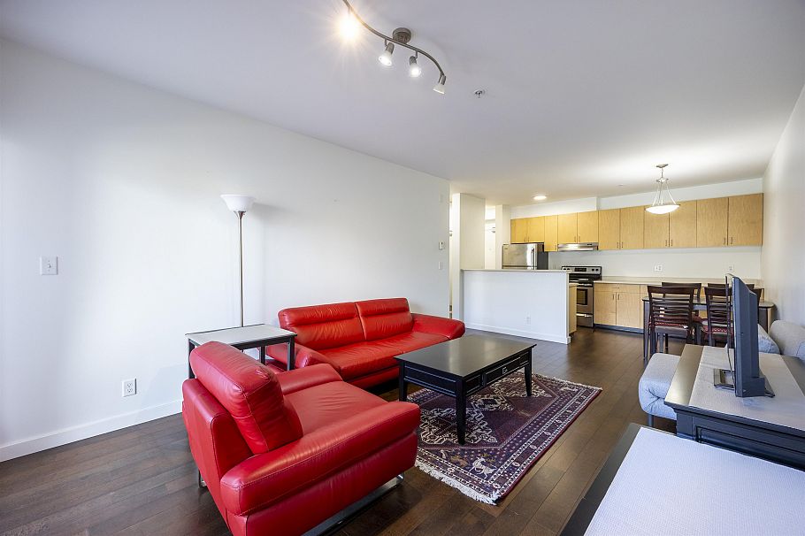 206 1033 St. Georges Avenue North Vancouver, BC - 7