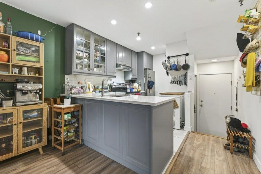 103 2333 Eton Street Vancouver, BC - 2