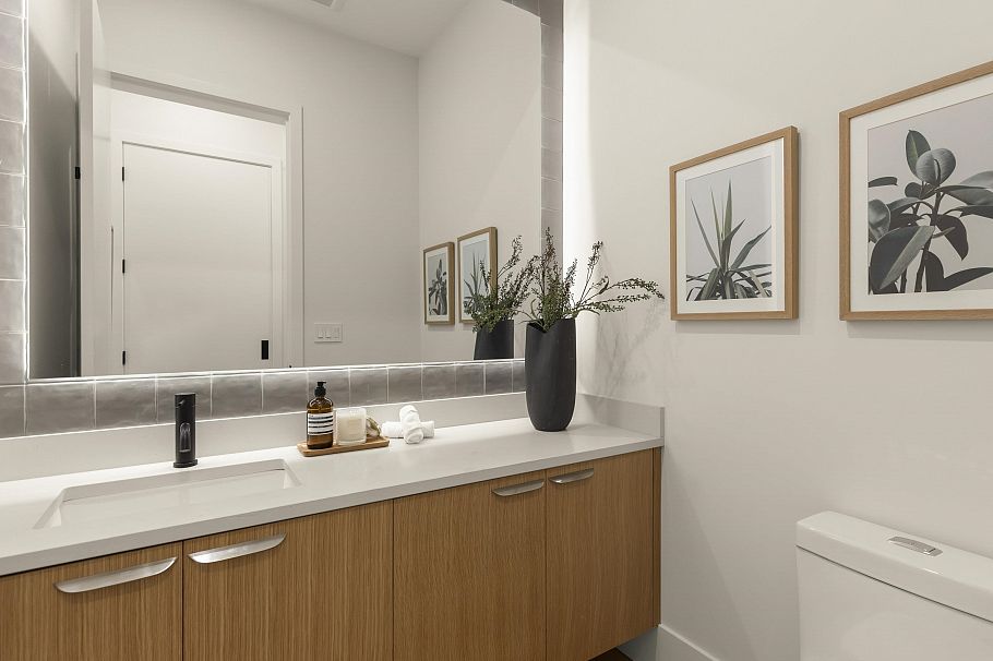 1 3919 W 18th Avenue Vancouver, BC - 12