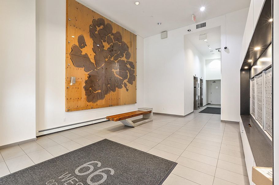 1110 66 W Cordova Street Vancouver, BC - 20