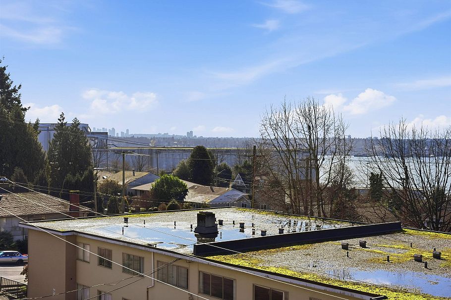 303 357 E 2nd Street North Vancouver, BC - 23