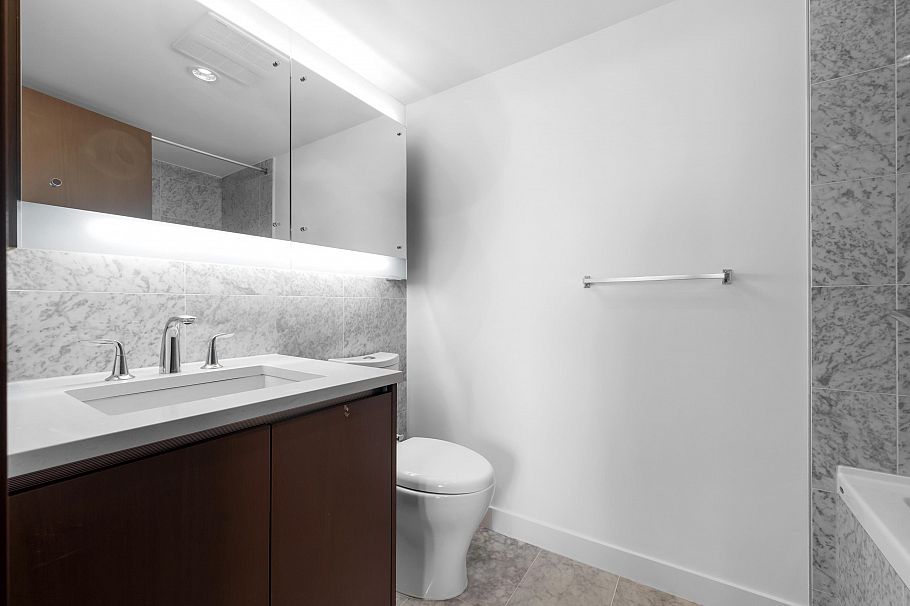 1702 3233 Ketcheson Road Richmond, BC - 13