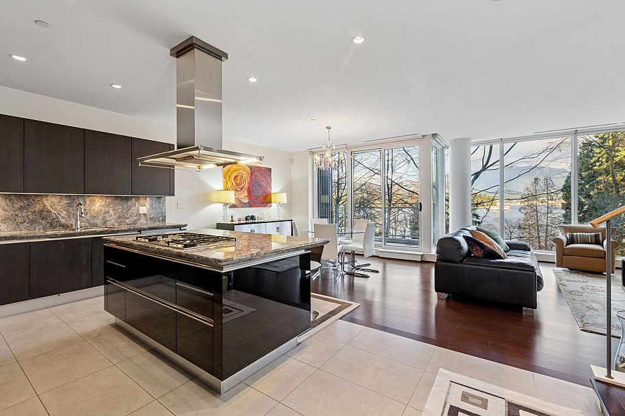 TH102 1139 W Cordova Street Vancouver, BC - 11