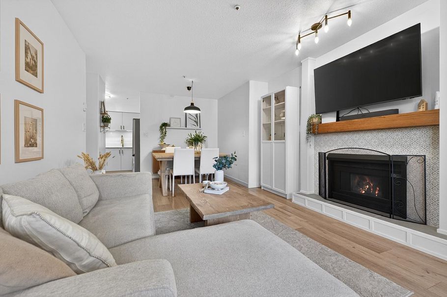 101 1689 E 4th Avenue Vancouver, BC - 19