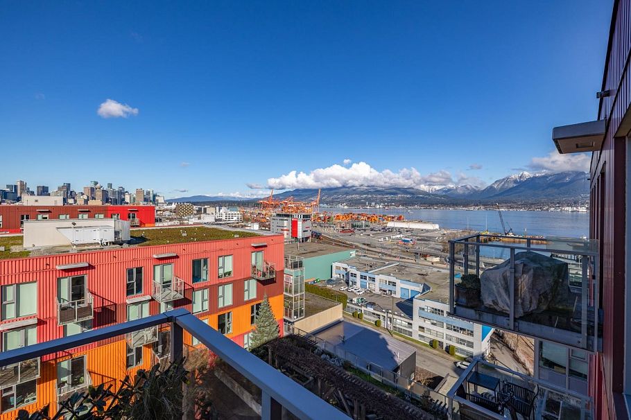 PH9 983 E Hastings Street Vancouver, BC - 10