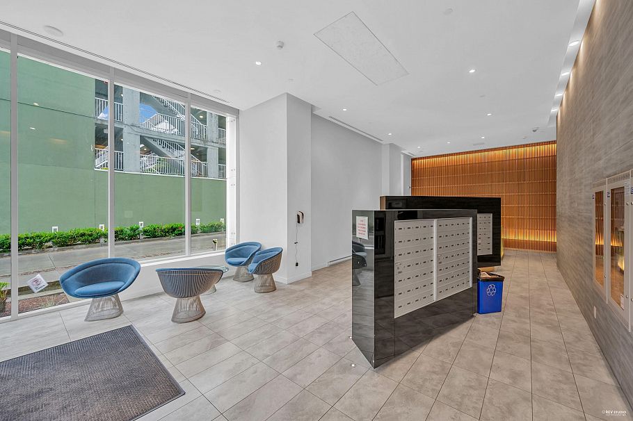 1707 4638 Gladstone Street Vancouver, BC - 25