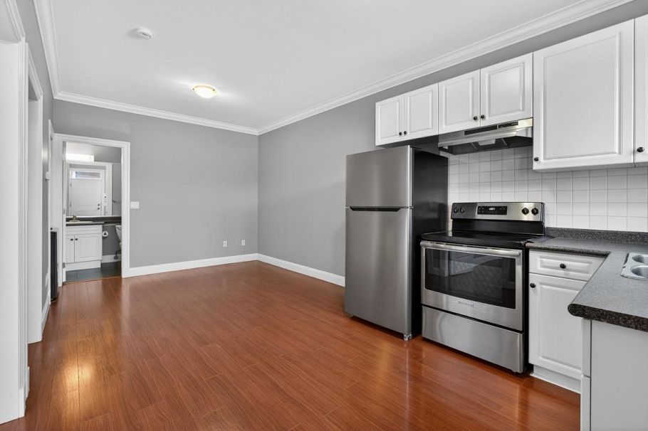 5251 Chesham Avenue Burnaby, BC - 25