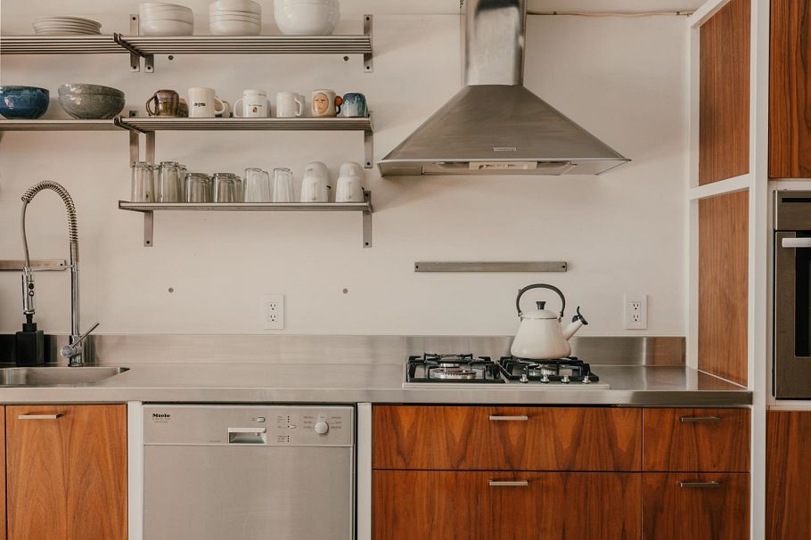 87 E Cordova Street Vancouver, BC - 14