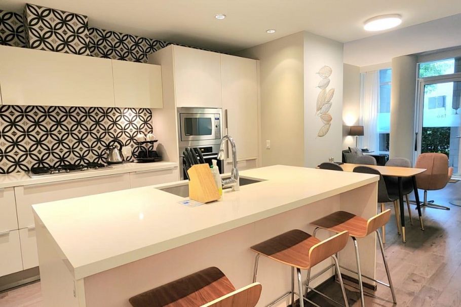 186 ATHLETES WAY, Vancouver BC V5Y 0B7 Vancouver, BC - 3