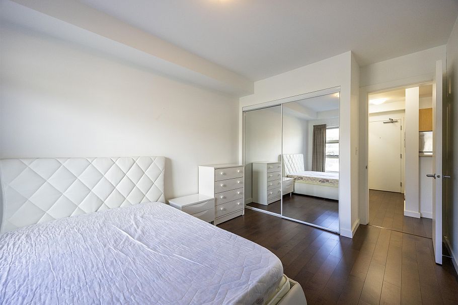 206 1033 St. Georges Avenue North Vancouver, BC - 14