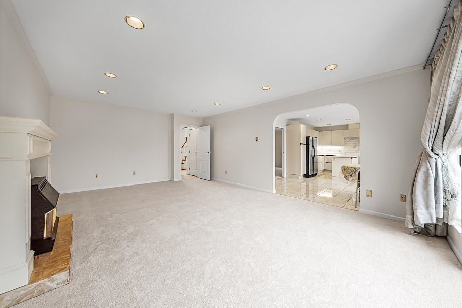 2291 E 40th Avenue Vancouver, BC - 13