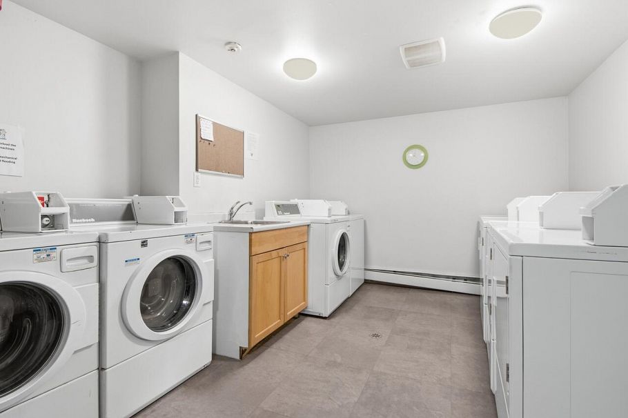 314 2416 W 3rd Avenue Vancouver, BC - 22