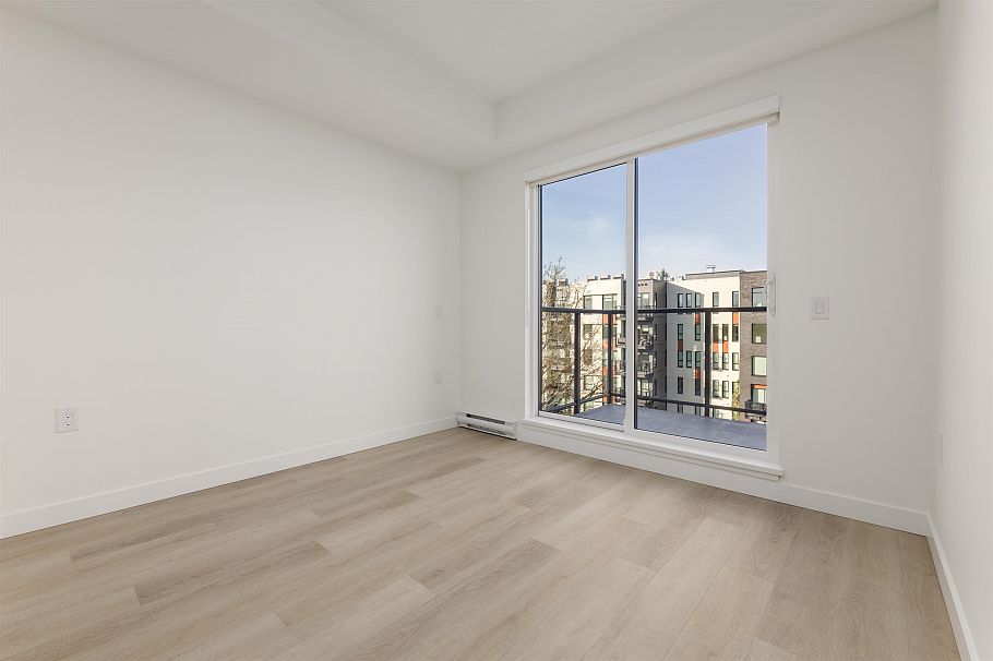 406 2268 E Broadway Street Vancouver, BC - 12