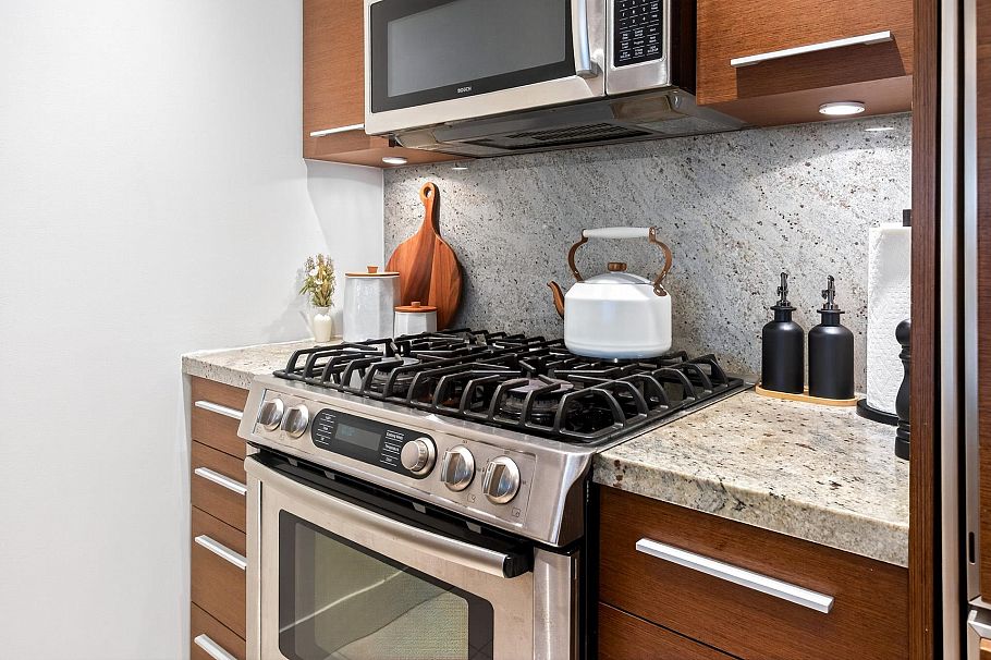 2538 Maple Street Vancouver, BC - 16