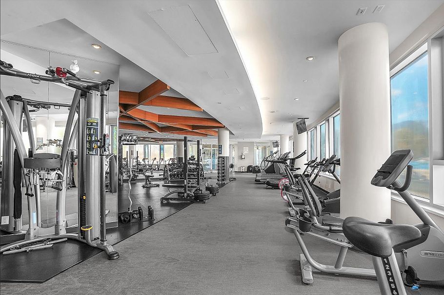 107 1500 Fern Street North Vancouver, BC - 25