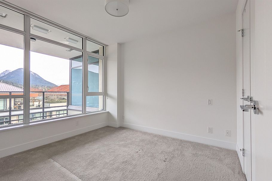 802 1210 E 27th Street North Vancouver, BC - 13