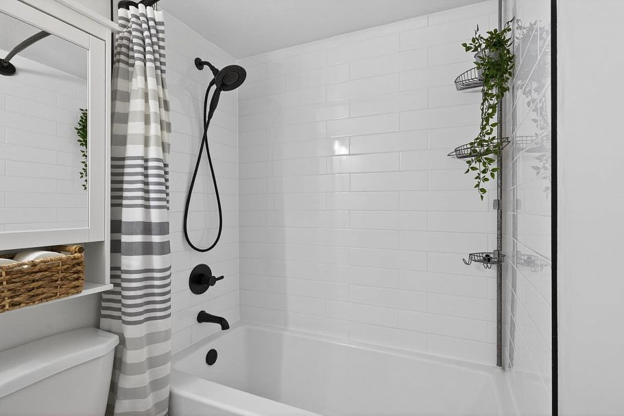 101 1689 E 4th Avenue Vancouver, BC - 29