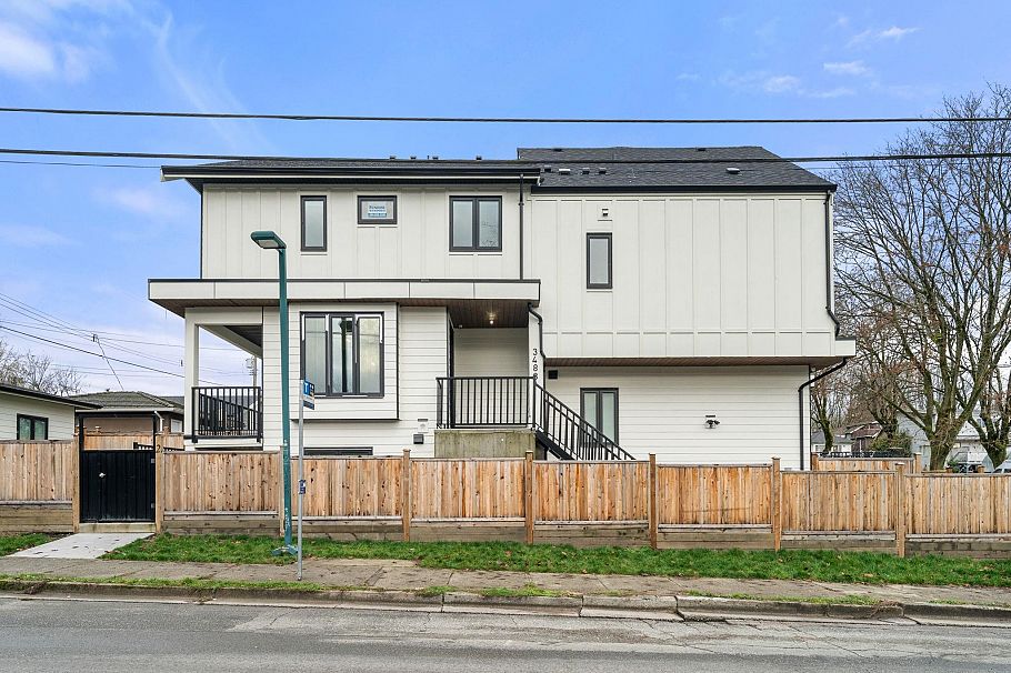 3483 Adanac Street Vancouver, BC - 39