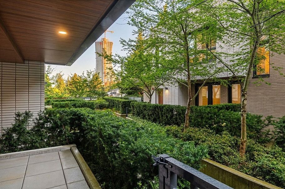 105 5383 Cambie Street Vancouver, BC - 31