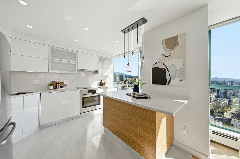 2201 120 W 2nd Street North Vancouver, BC - 8