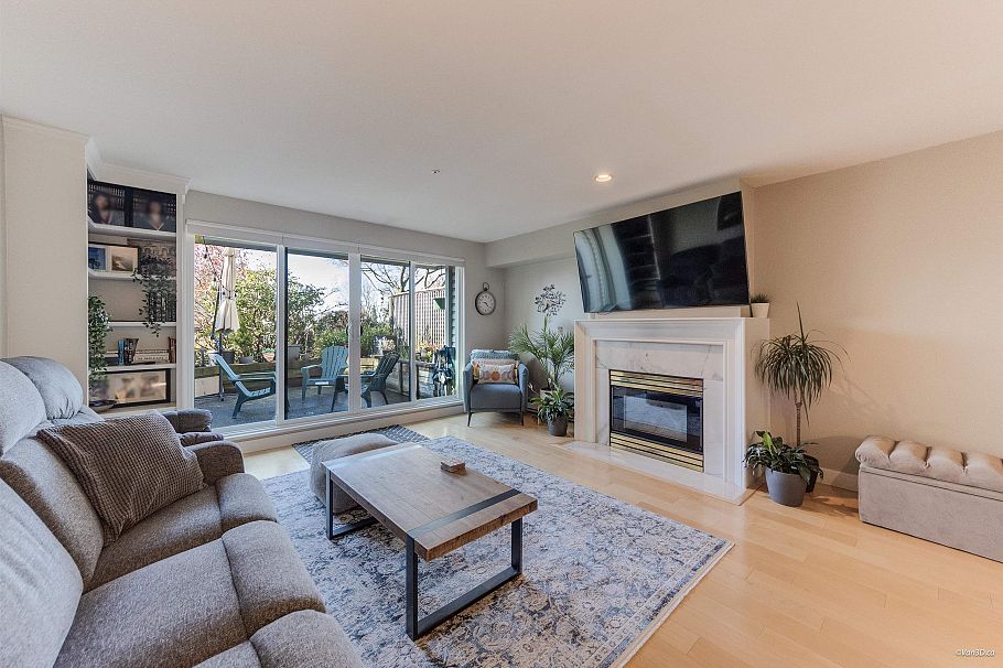 6 2150 SE Marine Drive Vancouver, BC - 3