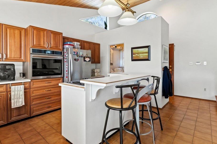 513 E 6th Street North Vancouver, BC - 4